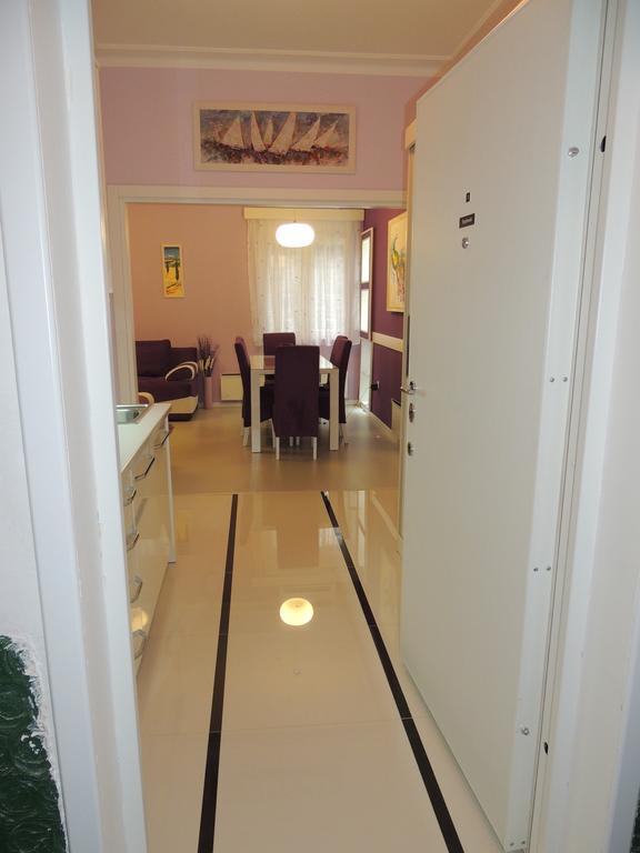 Apartment Avala Belgrad Rum bild